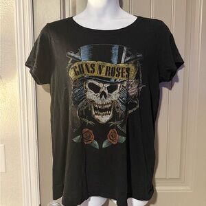 Torrid Black Guns N' Roses Skull Tee